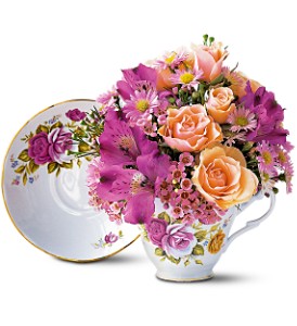 Pink Roses Teacup Bouquet in Hartley IA, Jackie's Floral Center