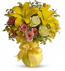 Teleflora's Sunny Smiles in Hartley IA, Jackie's Floral Center