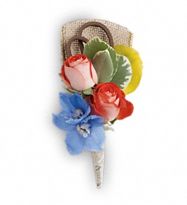 Barefoot Blooms Boutonniere in Hartley IA, Jackie's Floral Center